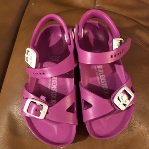 Birkenstock girls sandals